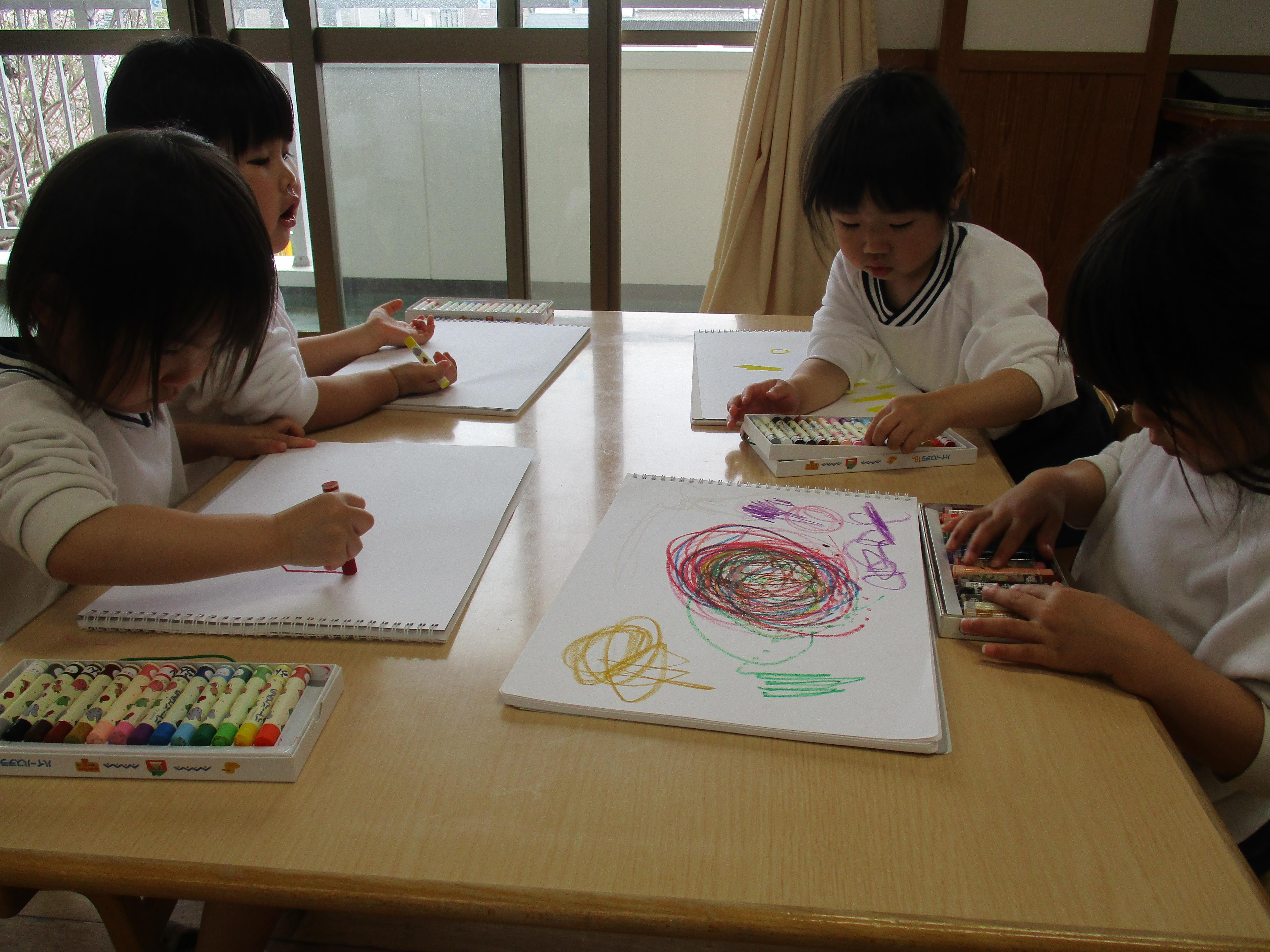 れんげ組　お絵描き