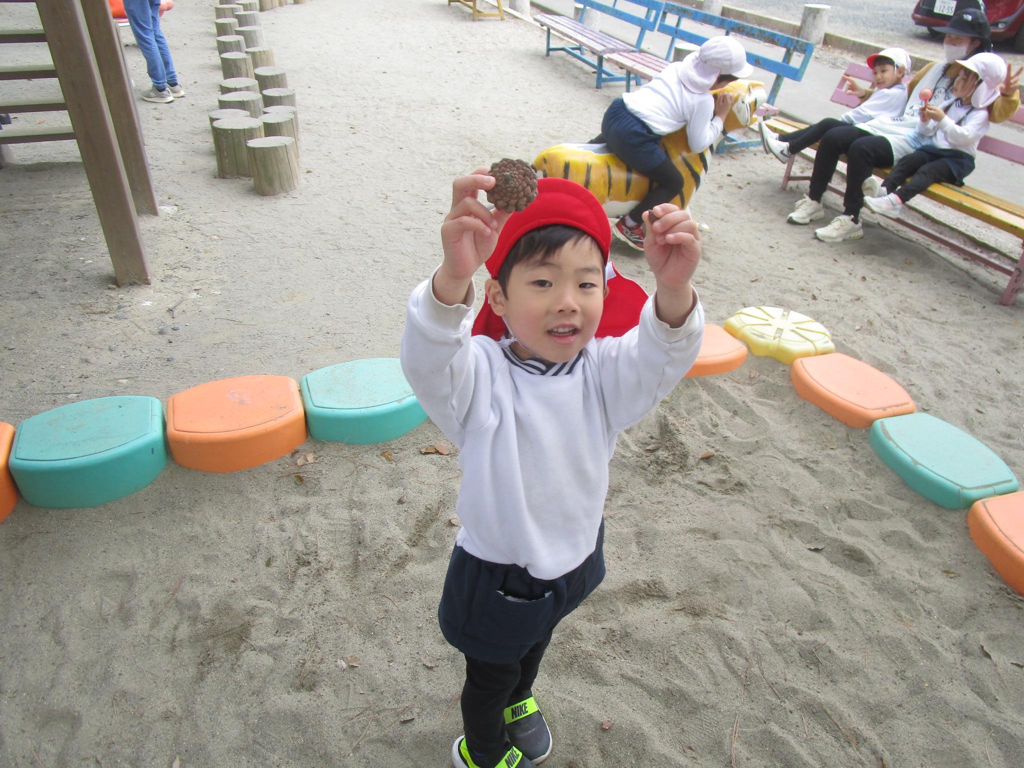 ゆり組　れんげ組さんとアンパンマン公園に行ったよ！